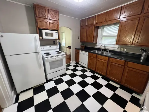 1308 Oak Hill AVE, Lawrence, KS 66044