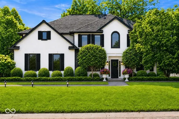 4335 Riverbirch RUN, Zionsville, IN 46077