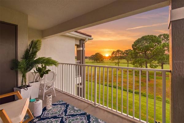 13839 FAIRWAY ISLAND DR #1136, Orlando, FL 32837