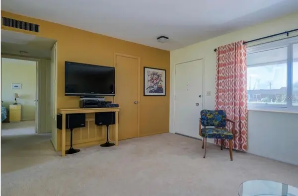 1411 N PEBBLE BEACH BLVD, Sun City Center, FL 33573