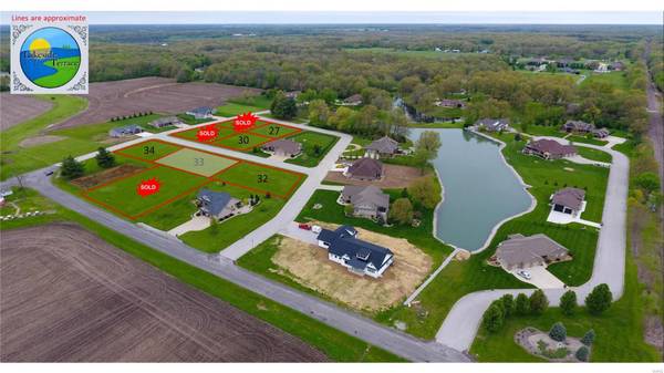 1540 Kathleen LN, Staunton, IL 62088