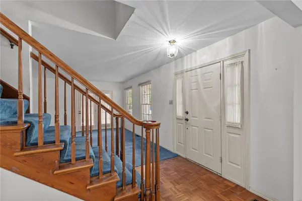 614 Martin Pointe CT, Wildwood, MO 63011
