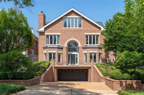 151 N Bemiston AVE, St Louis, MO 63105