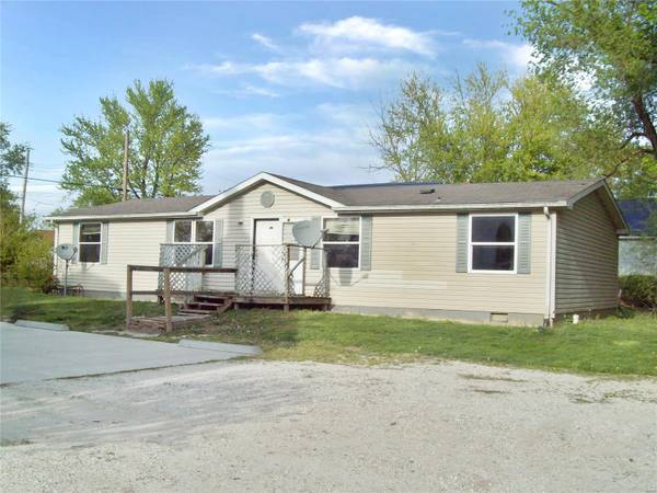 360 W 2nd ST, Baylis, IL 62314