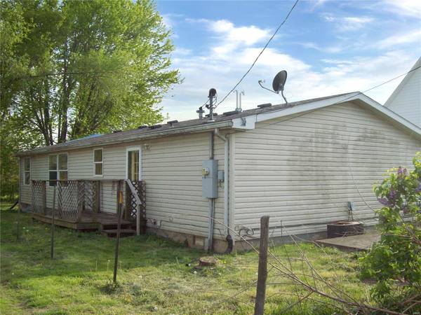 360 W 2nd ST, Baylis, IL 62314