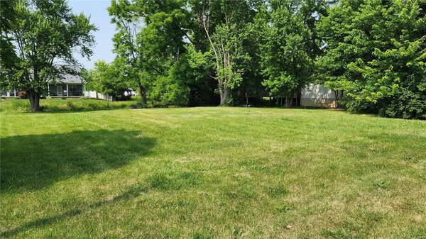 403 W 3rd ST N, Mount Olive, IL 62069