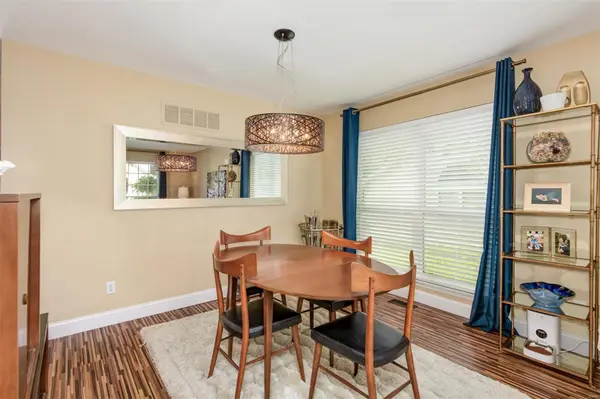 183 Beacon Point LN, Grover, MO 63040