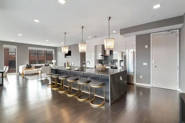 4101 Laclede AVE #308, St Louis, MO 63108
