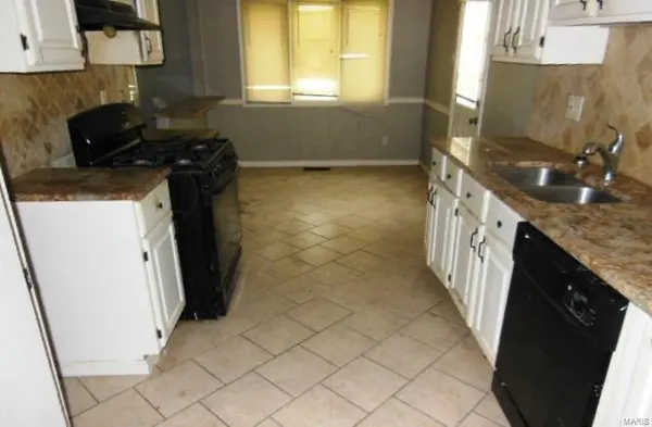 11913 Barden Tower RD, Black Jack, MO 63033
