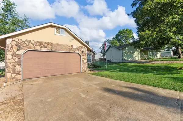 5 Bradley CT, Desloge, MO 63601