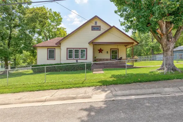 201 N Coffman ST, Park Hills, MO 63601