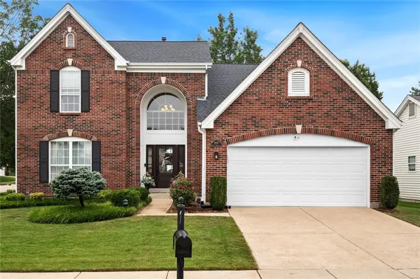 2800 Barrett Oaks LN,  Des Peres,  MO 63021