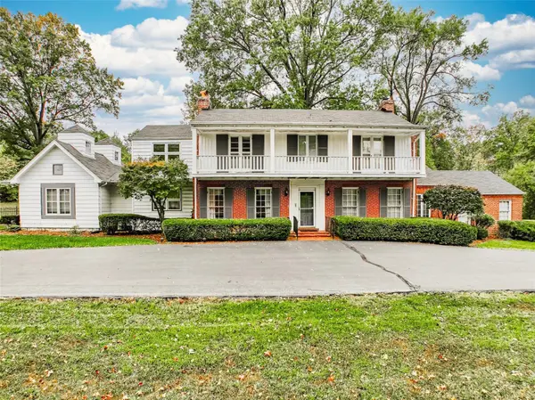 22 Westwood Country Club, Westwood, MO 63131