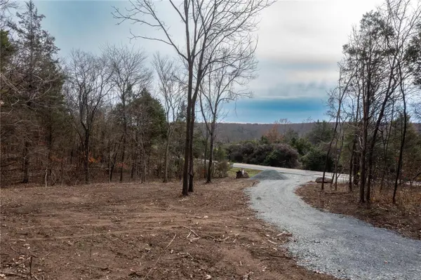 736 Hwy H, Farmington, MO 63640