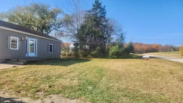 1556 Cave Hill RD, Hermann, MO 65041
