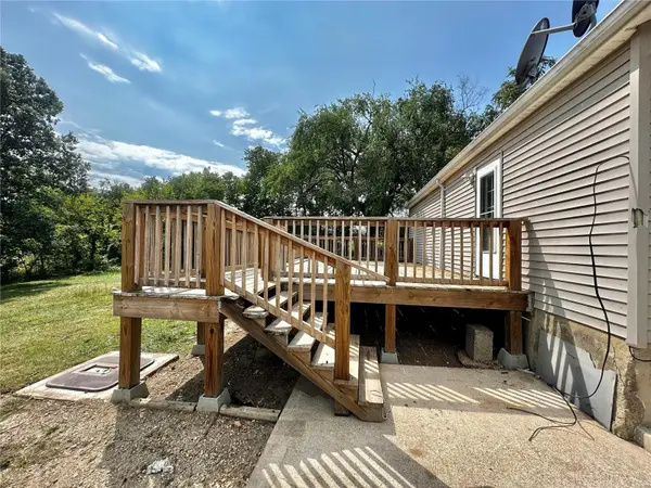 1556 Cave Hill RD, Hermann, MO 65041