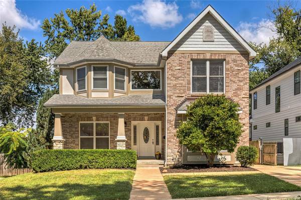 7417 Wise AVE, Richmond Heights, MO 63117