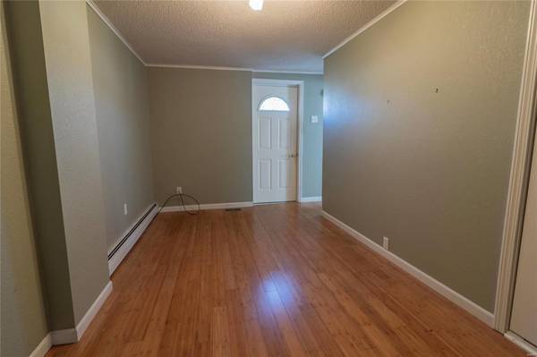 318 W Henry ST, Staunton, IL 62088