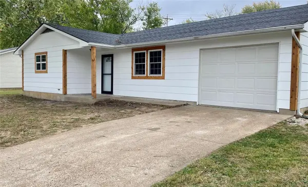 204 Fox Creek RD, Rolla, MO 65401