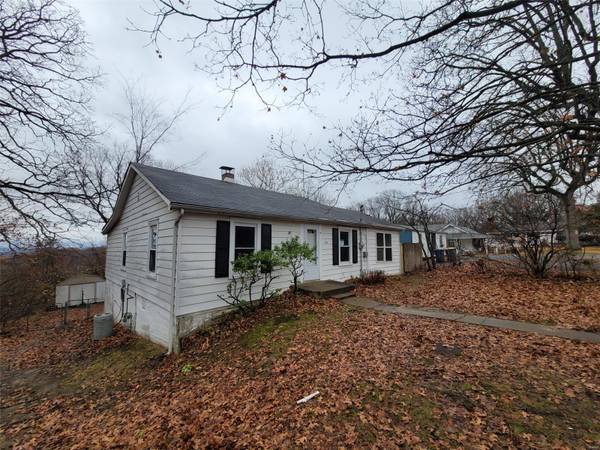 11610 Gamel Cemetery RD, Festus, MO 63028