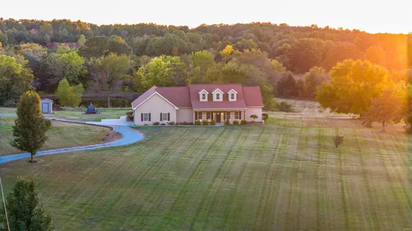 5437 Highway D, Farmington, MO 63640