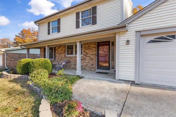 322 Windsor Spring DR, Sunset Hills, MO 63122