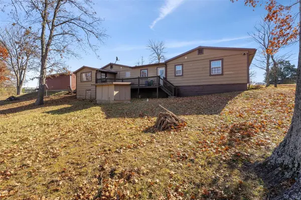 4665 Liberty School Rd, Hillsboro, MO 63050