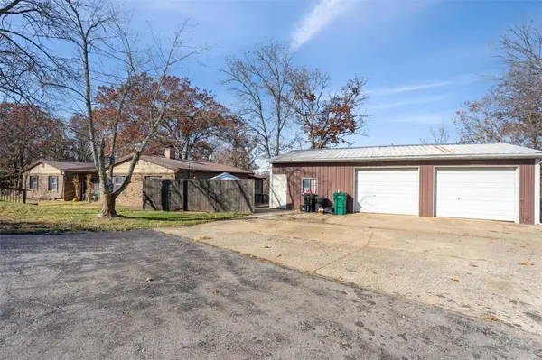 4665 Liberty School Rd, Hillsboro, MO 63050