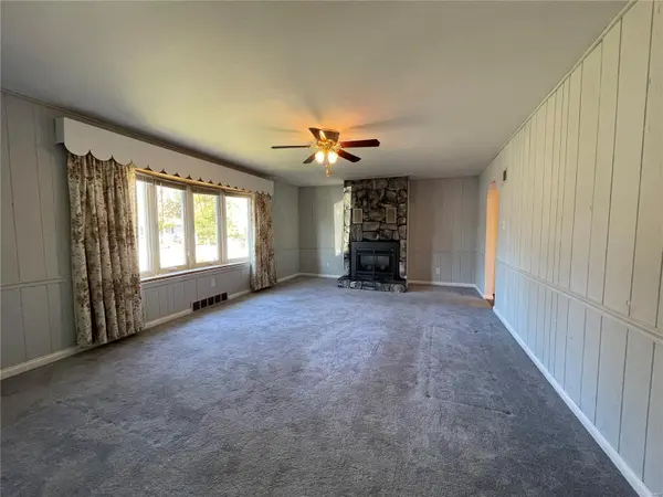 1764 Engle DR, Arnold, MO 63010