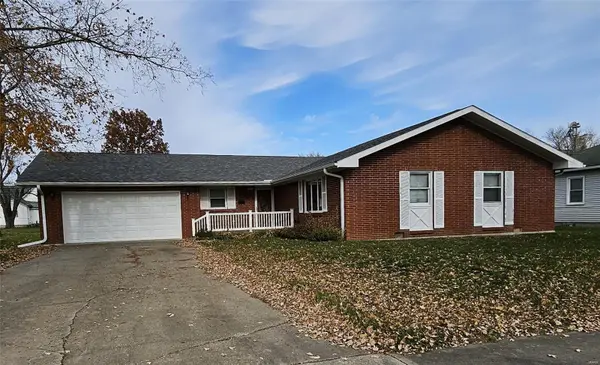 204 E. Walnut, Shelbina, MO 63468