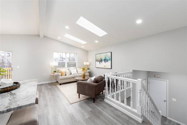 440 Tailor LN, O'fallon, MO 63368