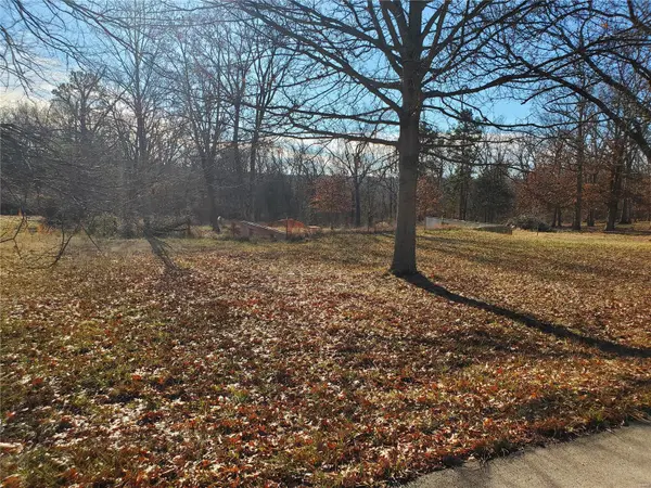 1108 Edgewood DR, Festus, MO 63028