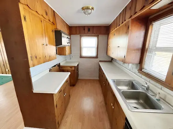 722 Abel DR, Festus, MO 63028