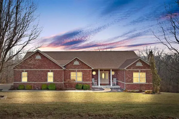 3324 Magnolia LN,  Festus,  MO 63028