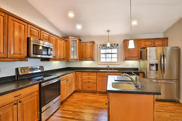 5818 HWY T, Augusta, MO 63332