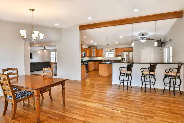 5818 HWY T, Augusta, MO 63332