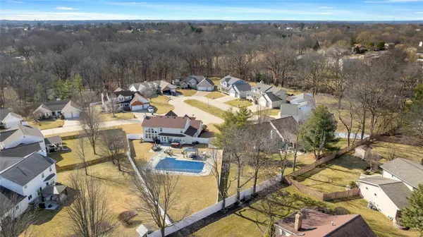 29 Briarwick TRL, St Peters, MO 63376