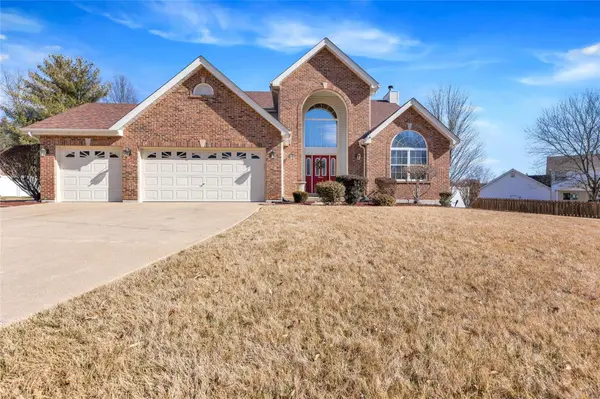 29 Briarwick TRL, St Peters, MO 63376