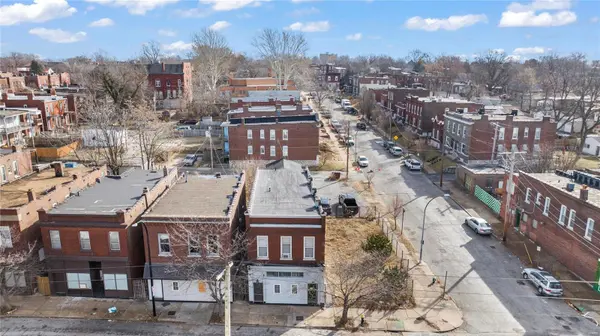 4656 Virginia AVE, St Louis, MO 63111
