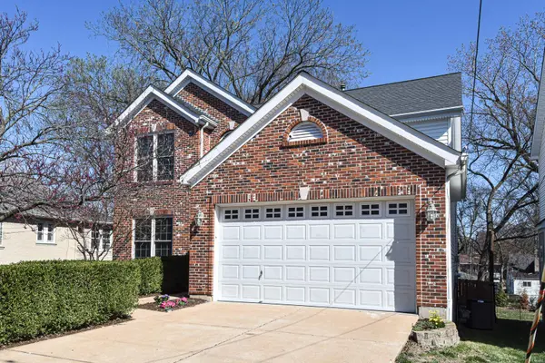 2448 Helen AVE, Brentwood, MO 63144