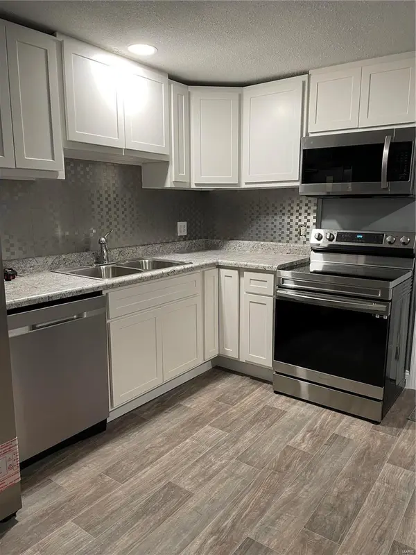 720 W Saint Louis ST, De Soto, MO 63020