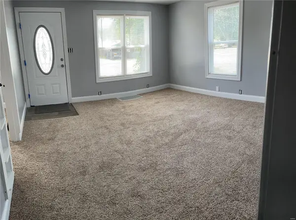 720 W Saint Louis ST, De Soto, MO 63020