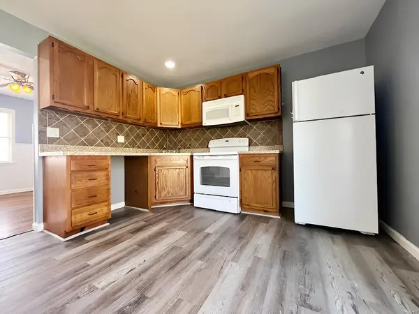 41 Donna DR, Hillsboro, MO 63050