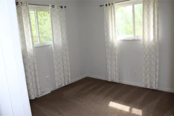 2948 Raw Wind DR, High Ridge, MO 63049