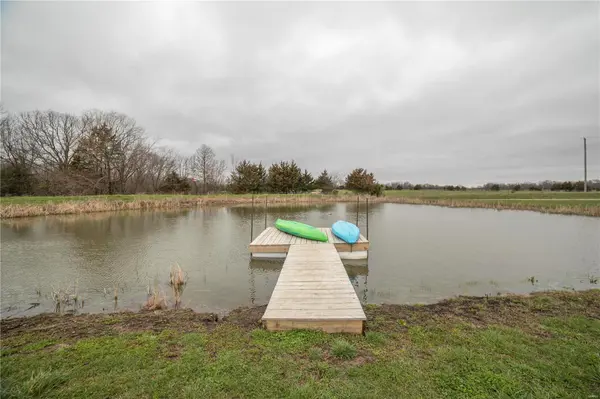 5753 Pike 456, Curryville, MO 63339