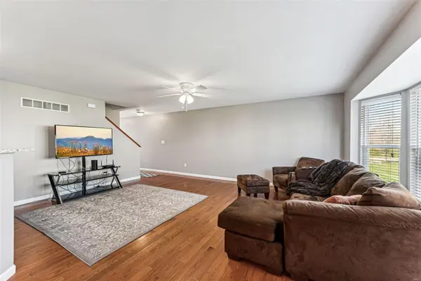 309 Wild Oak DR, O'fallon, MO 63368