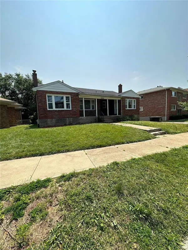 4952 Oleatha AVE, St Louis, MO 63139
