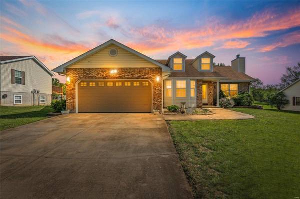 403 Chace LN, Desloge, MO 63601