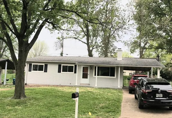 11846 Jonesdale CT, Maryland Heights, MO 63043