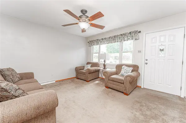 3841 Keats DR, Woodson Terrace, MO 63134